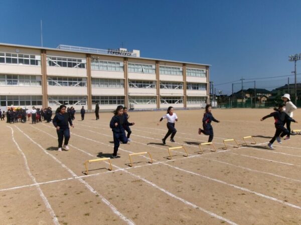 3/17(火)　ミニハードル練習